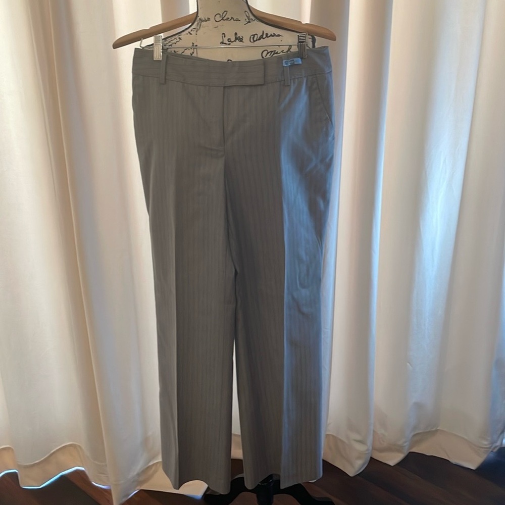 Ann Taylor Curvy Pants, Size 8